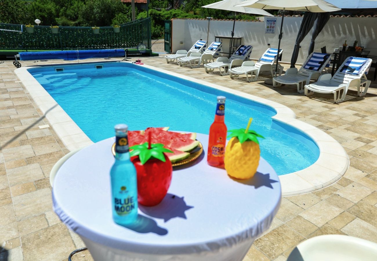 House in Vrgorac - Holiday Home Rocca with pool