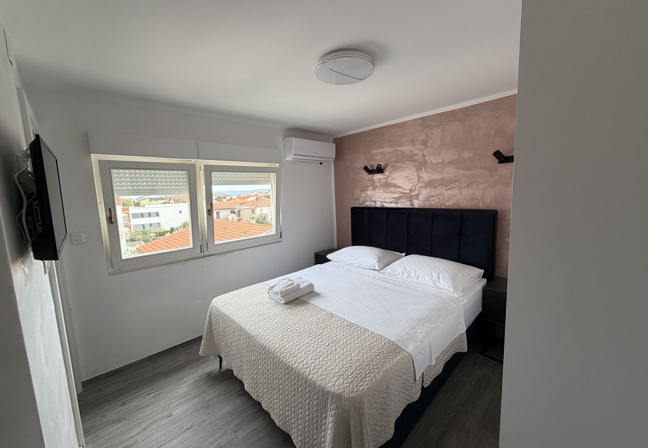 Studio in Sukošan - Mediterraneo room S1