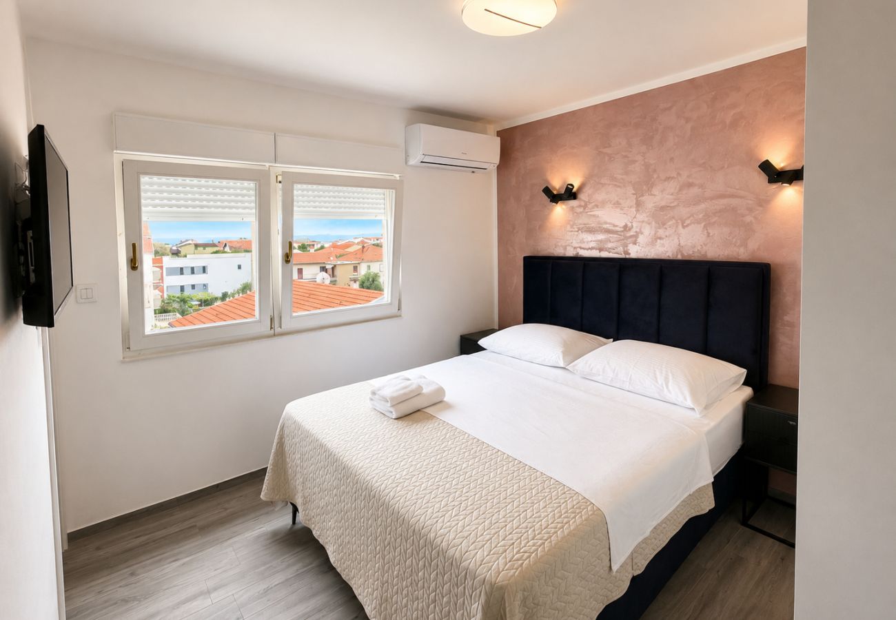 Studio in Sukošan - Mediterraneo room S1