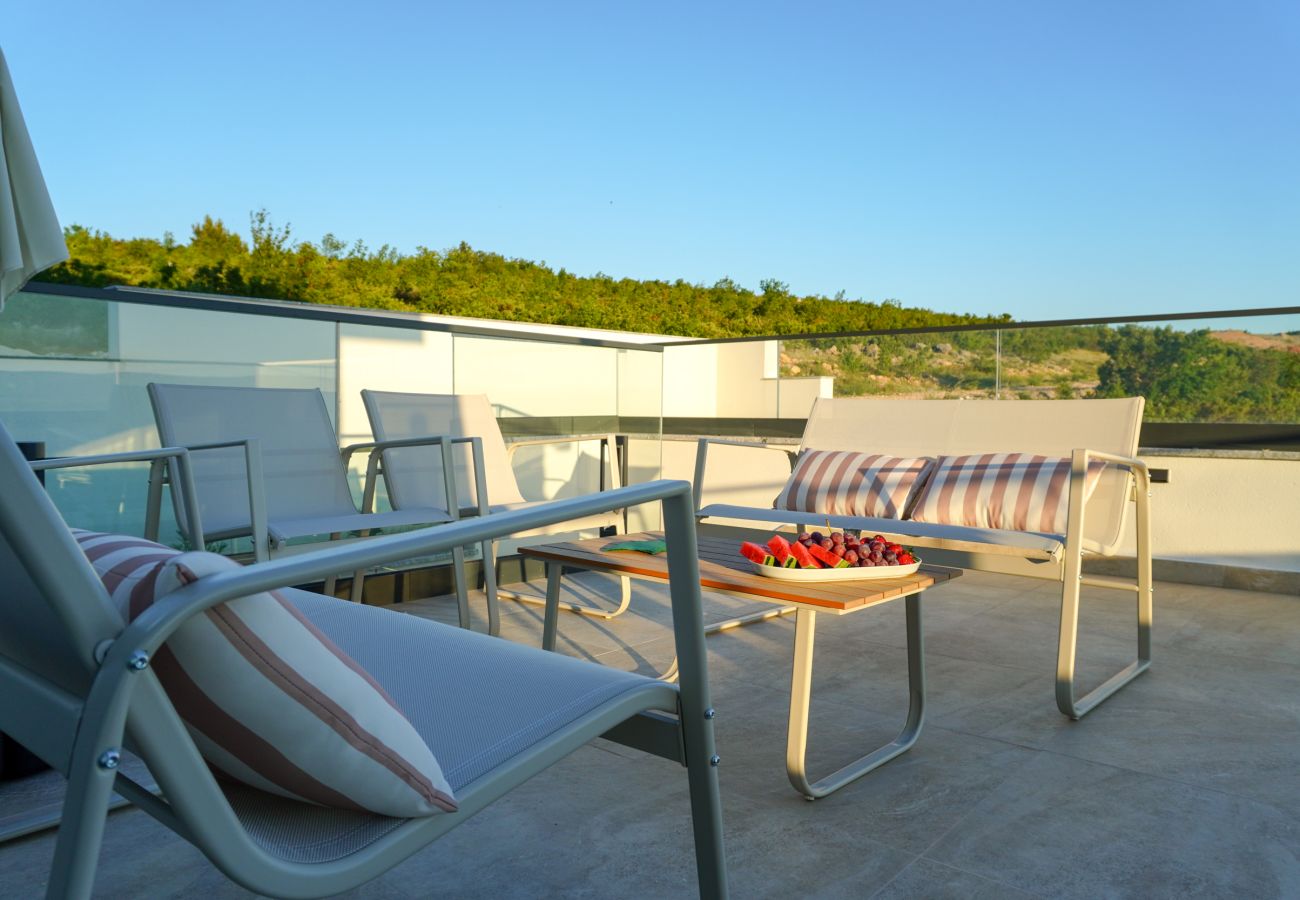 Villa in Rovanjska - Villa Bella Vista with heated pool