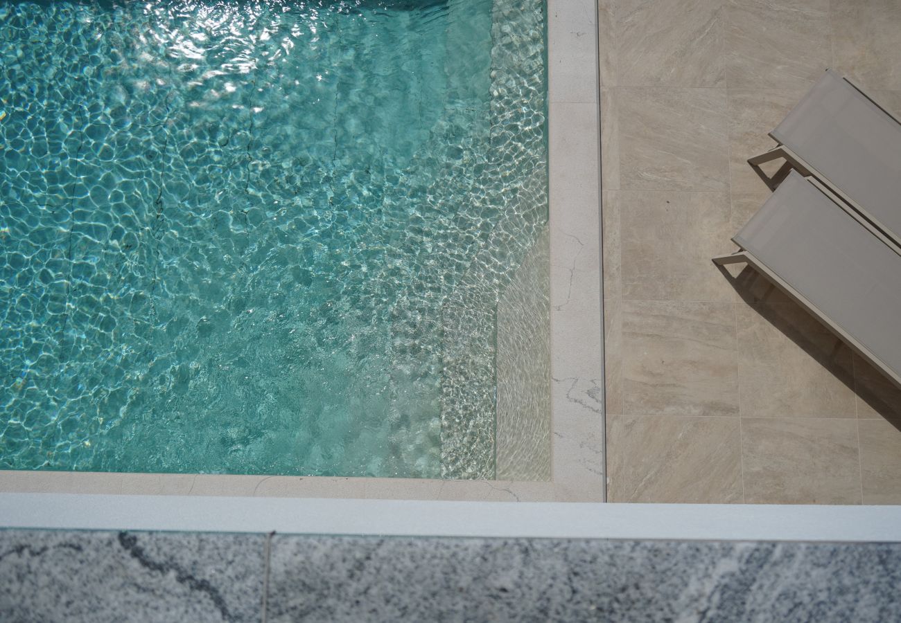 Villa in Rovanjska - Villa Bella Vista with heated pool