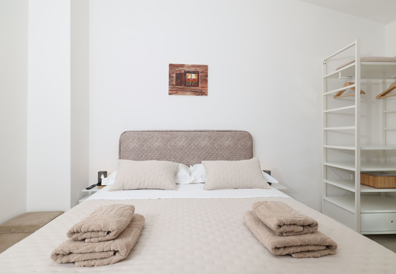 Studio in Sukošan - Studio apartment Gabriella