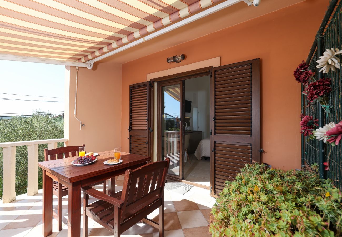 Studio in Sukošan - Studio apartment Gabriella