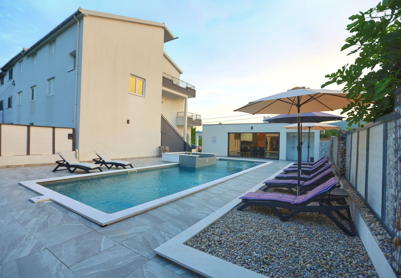 House in Vrgorac - Holiday Home Valley Breeze