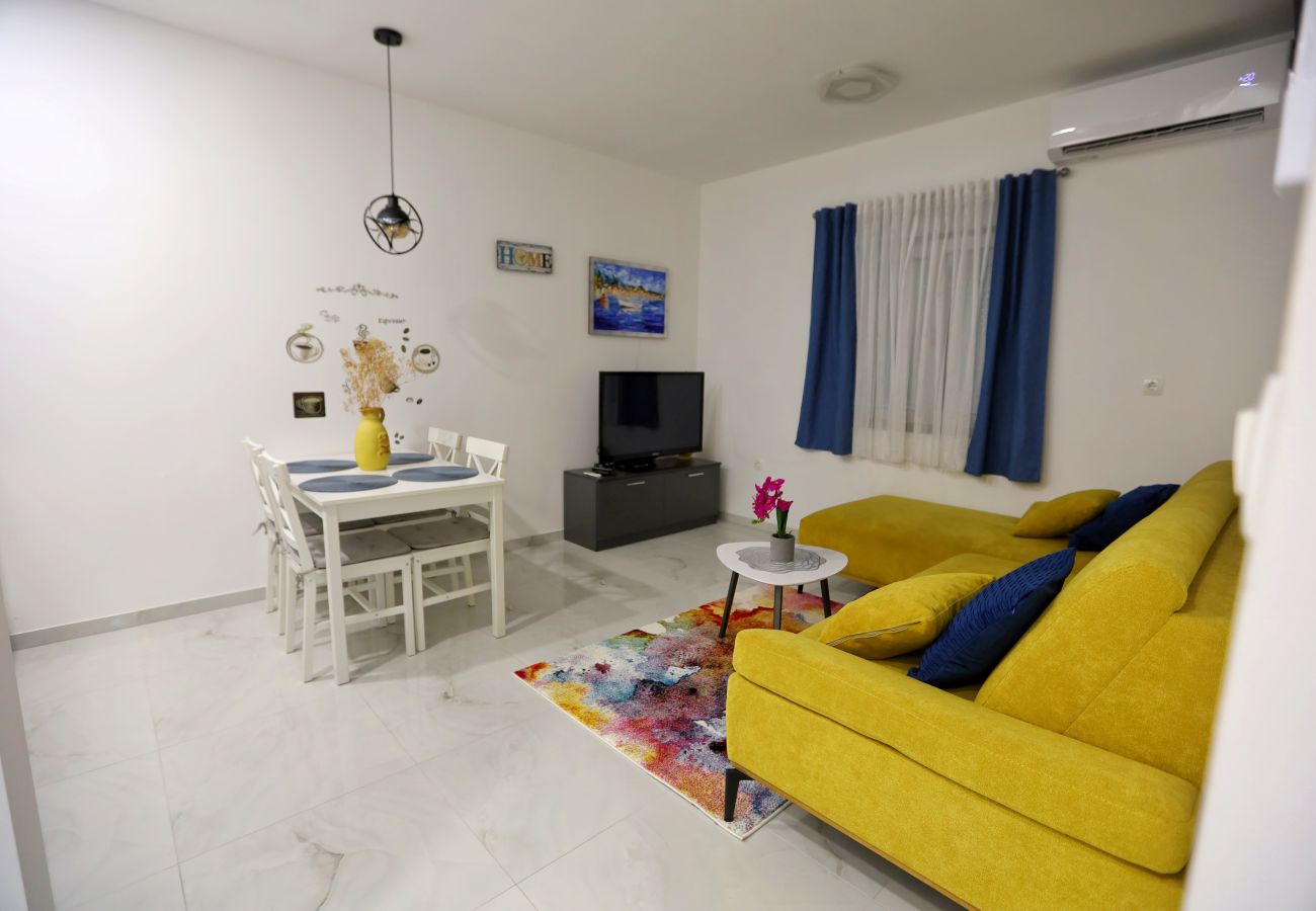 House in Vrgorac - Holiday Home Valley Breeze