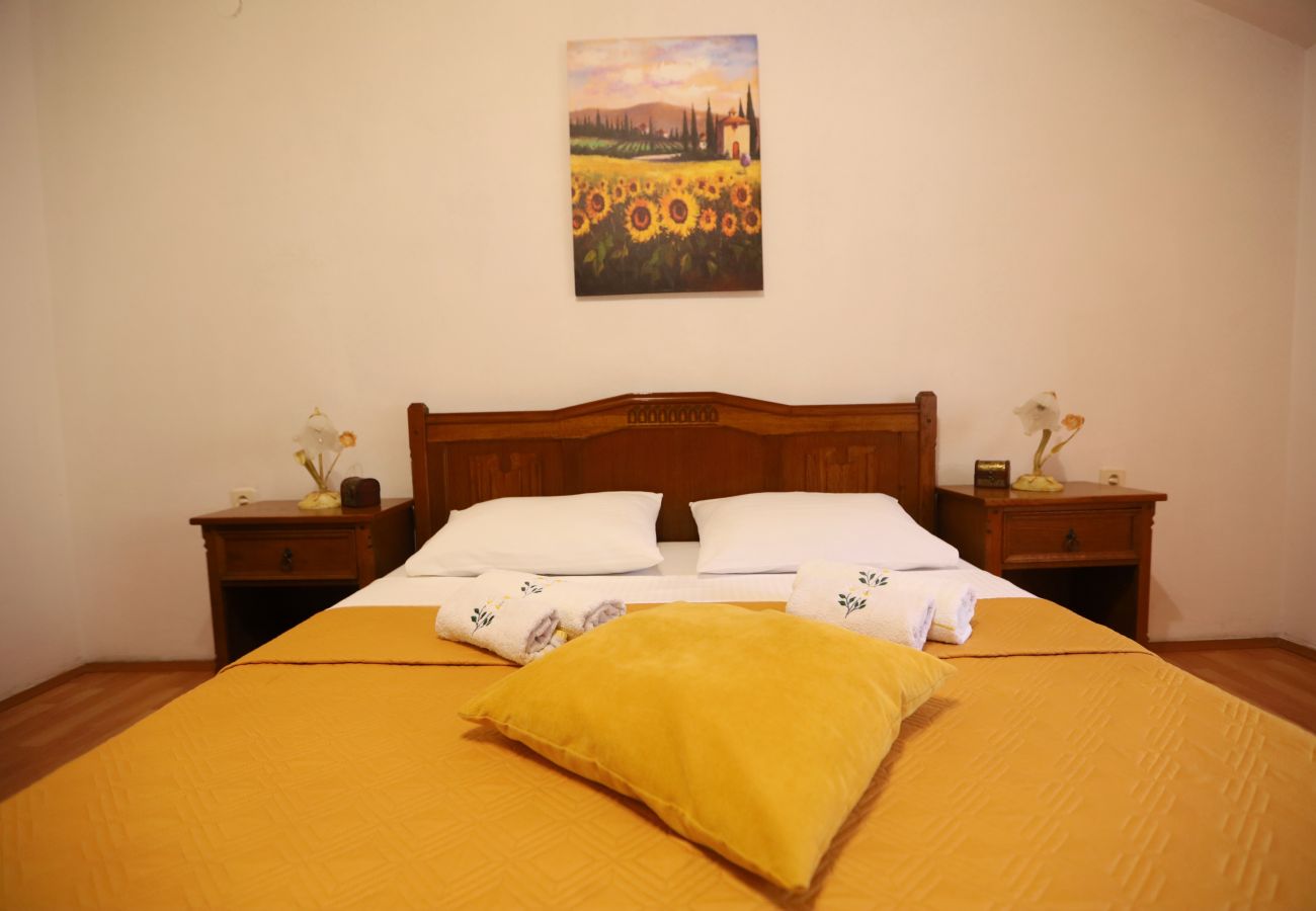House in Vrgorac - Holiday Home Valley Breeze