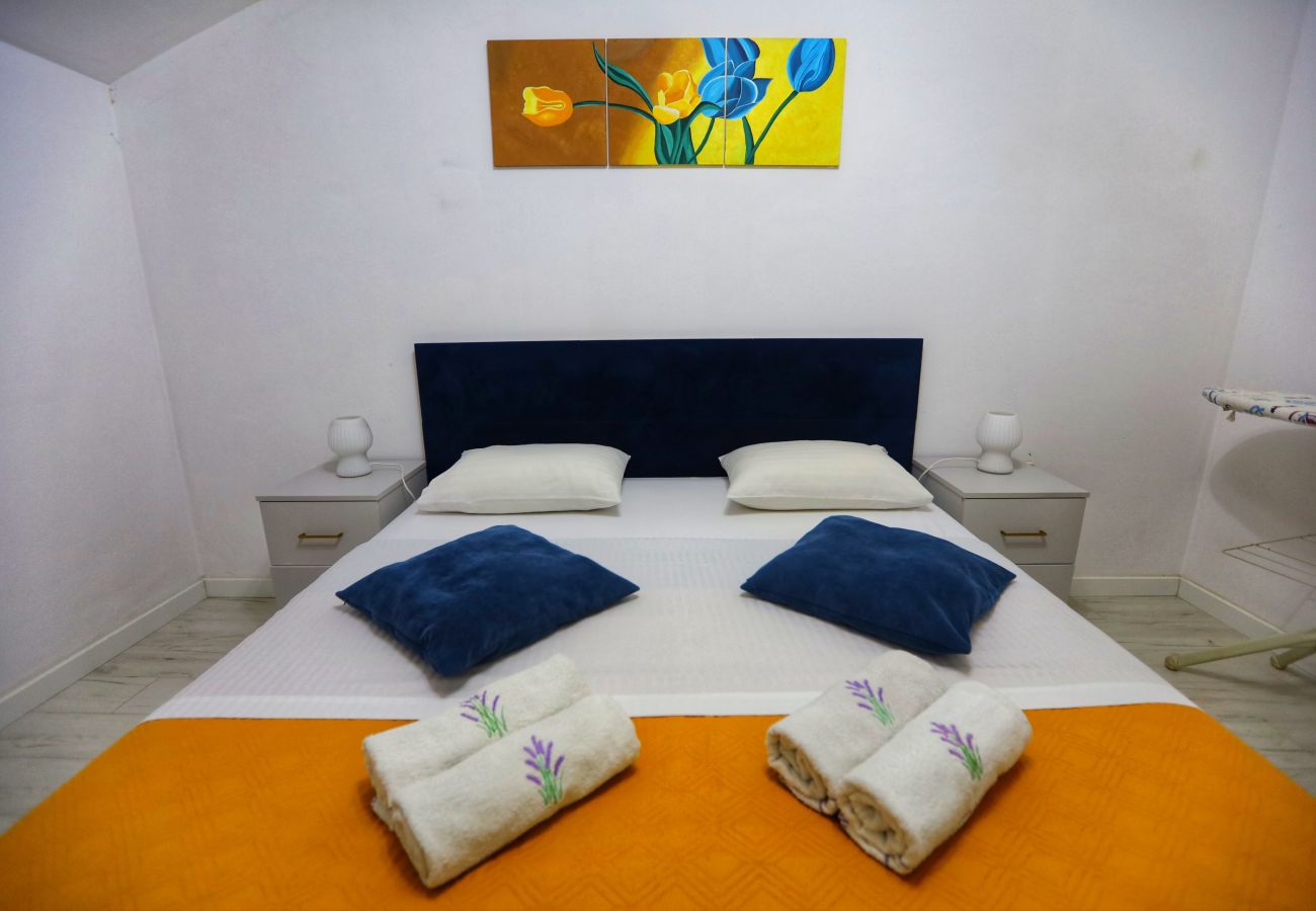 House in Vrgorac - Holiday Home Valley Breeze