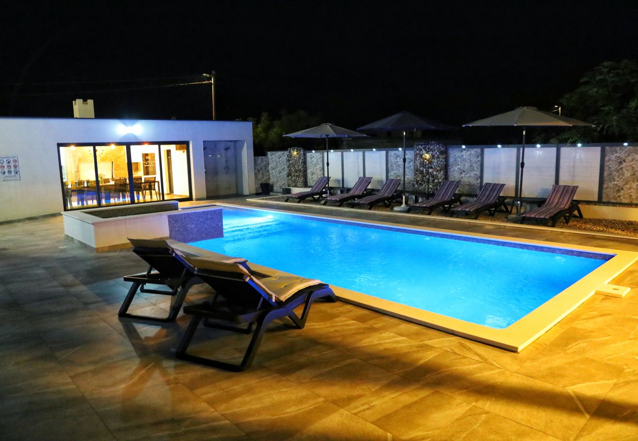 House in Vrgorac - Holiday Home Valley Breeze