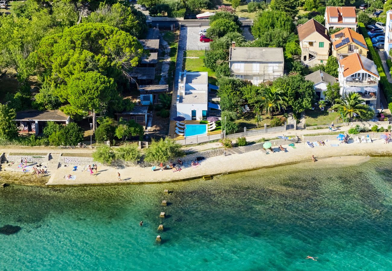 Villa in Sukošan - Beachfront Almare Retreat