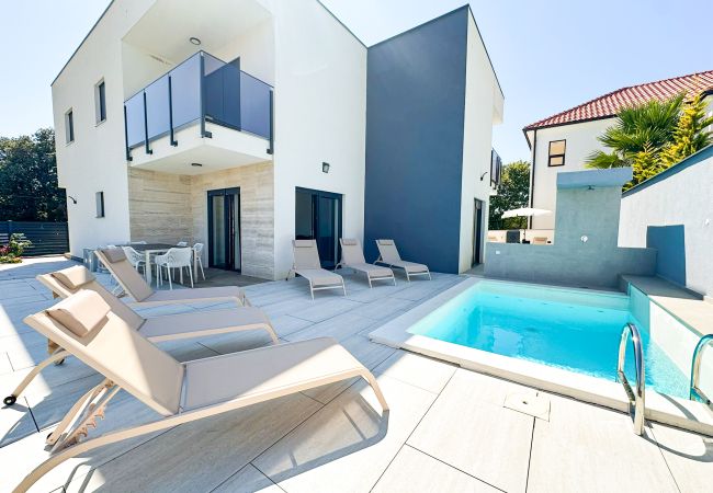 Villa in Zaton - Villa Sorelle 1