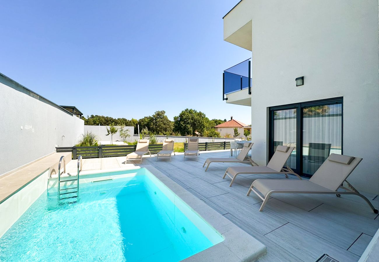Villa in Zaton - Villa Sorelle 1