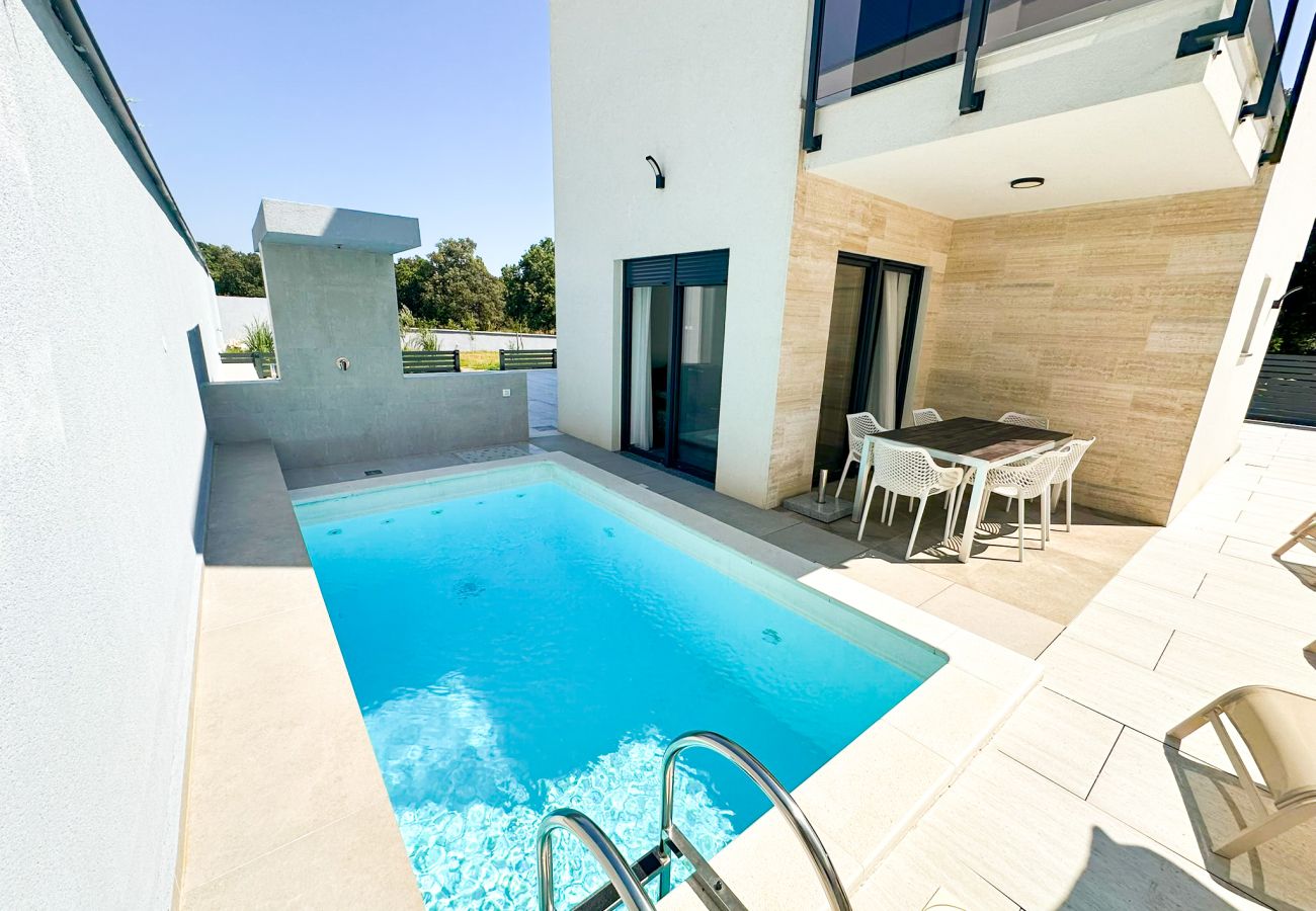 Villa in Zaton - Villa Sorelle 2